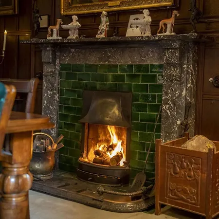 Upper Helmsley Hall * Йорк