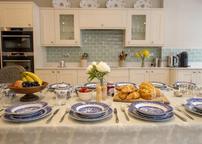 Upper Helmsley Hall Holiday home *