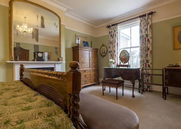 Upper Helmsley Hall *