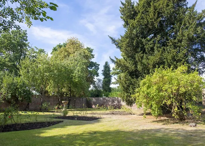 Upper Helmsley Hall *