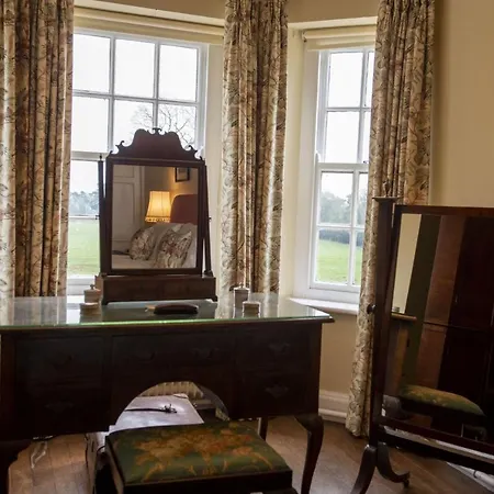 Upper Helmsley Hall Сasa de vacaciones *